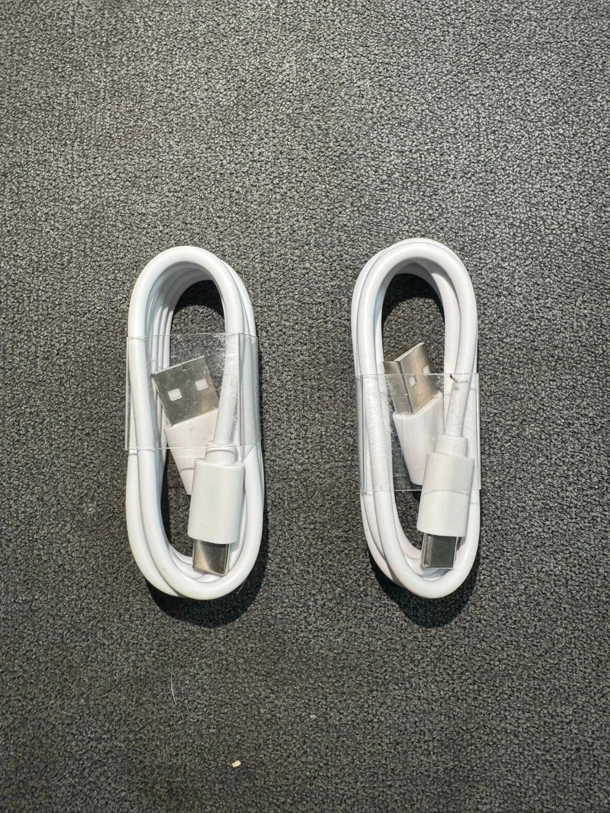 Lot de 2 câbles USB vers USB-C – 1 m – Neufs – photo 3